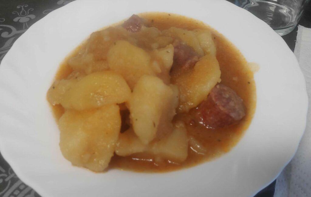 Patatas a la riojana en olla exprés